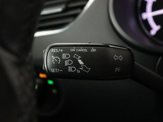 Skoda Octavia Combi 1.0 TSI Greentech Ambition Business | Trekhaak | Carplay | PDC | Navigatie | Climate contro... ActivLease financial lease