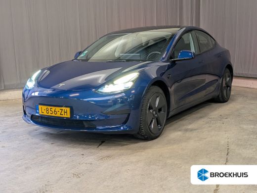 Tesla Model 3 Standard RWD Plus 60 kWh | 1e Eigenaar! | Panorama Dak | Camera | Clima | Leder | Navi | Cruise A...
