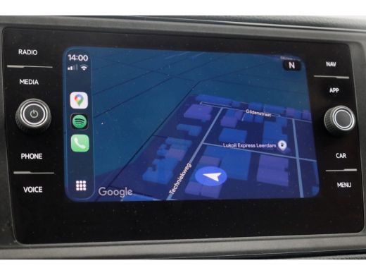 Volkswagen Crafter 50 2.0 TDI 177pk Bakwagen met laadklep 1000kg en zijdeur L443cm 06-2022 ActivLease financial lease