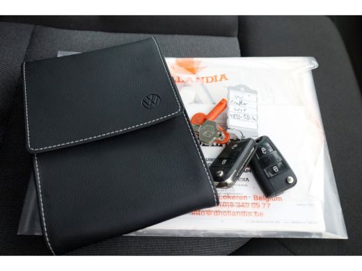 Volkswagen Crafter 50 2.0 TDI 177pk Bakwagen met laadklep 1000kg en zijdeur L443cm 06-2022 ActivLease financial lease