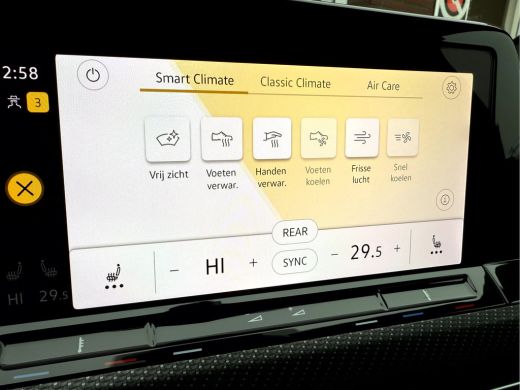 Volkswagen Golf Variant Variant 1.5 TSI R-Line NL. Auto, Camera, Trekhaak, Virt. Display ActivLease financial lease