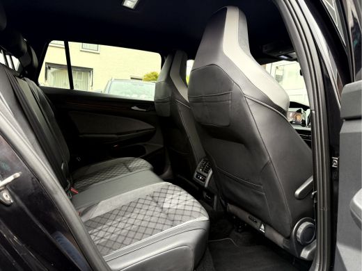 Volkswagen Golf Variant Variant 1.5 TSI R-Line NL. Auto, Camera, Trekhaak, Virt. Display ActivLease financial lease