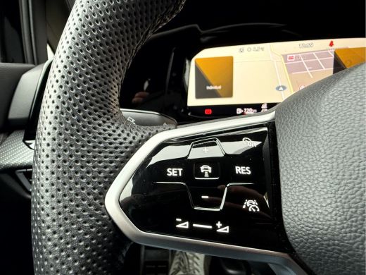 Volkswagen Golf Variant Variant 1.5 TSI R-Line NL. Auto, Camera, Trekhaak, Virt. Display ActivLease financial lease