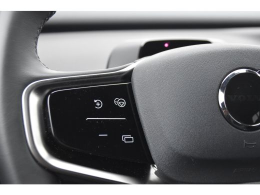 Volvo  EX30 Single Motor Extended Range Plus 69 kWh | BLIS | Achteruitrijcamera | Harman Kardon | ActivLease financial lease