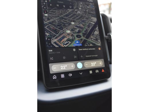 Volvo  EX30 Single Motor Extended Range Plus 69 kWh | BLIS | Achteruitrijcamera | Harman Kardon | ActivLease financial lease