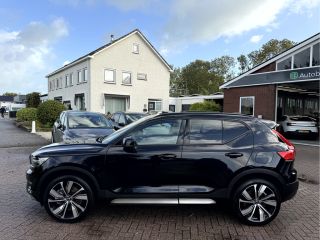 Volvo  XC40 Recharge P8 AWD R-Design SOH 92.3%, Panoramadak, Camera, 19'Lmv
