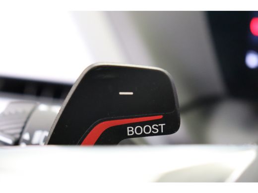 BMW 1 Serie 120 M Sport Automaat / Sportstoelen / Achteruitrijcamera / M Adaptief onderstel / Comfort Access ... ActivLease financial lease