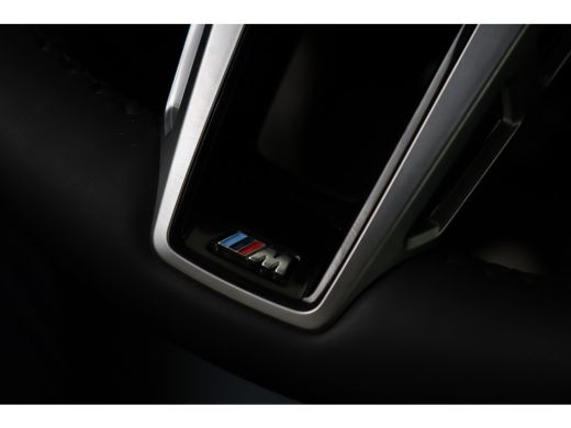 BMW 1 Serie 120 M Sport Automaat / Sportstoelen / Achteruitrijcamera / M Adaptief onderstel / Comfort Access ... ActivLease financial lease