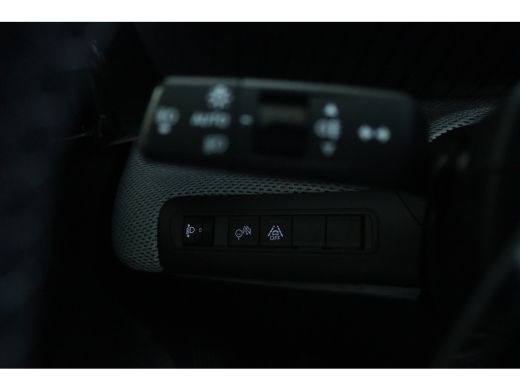 Citroën &euml;-C3 Plus 113pk Comfort Range 44 kWh | 8 Jaar Garantie | Cruise Control | Parkeersensoren | Carplay | ... ActivLease financial lease