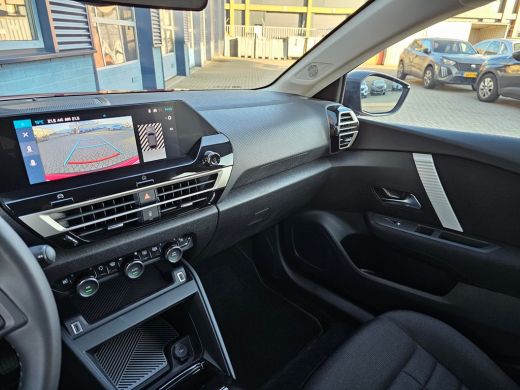Citroën &euml;-C4 Citroen &Euml;-C4 Business 156pk Extended range 54 kWh Stoelverwarming | Voorruit Verwarming | Adaptiv... ActivLease financial lease
