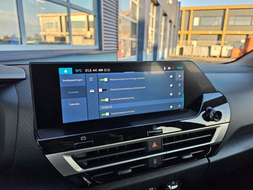 Citroën &euml;-C4 Citroen &Euml;-C4 Business 156pk Extended range 54 kWh Stoelverwarming | Voorruit Verwarming | Adaptiv... ActivLease financial lease