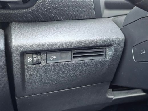 Citroën &euml;-C4 Citroen &Euml;-C4 Business 156pk Extended range 54 kWh Stoelverwarming | Voorruit Verwarming | Adaptiv... ActivLease financial lease