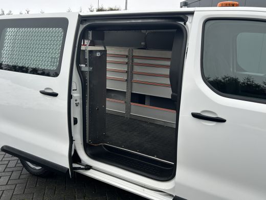 Citroën &euml;-Jumpy 75 kWh / 1e EIG. / L2H1 / 100% ELEKTRISCH / TREKHAAK / INRICHTING / AIRCO / CRUISE / NAVI / APPLE... ActivLease financial lease