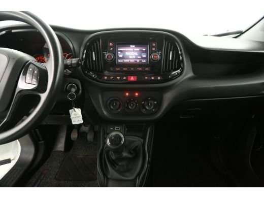 Fiat Dobl&ograve; 1.6 MJ 105PK L2H1 Maxi | Euro6 | Airco | Cruise | 3-Zits | Navi | Trekhaak ActivLease financial lease