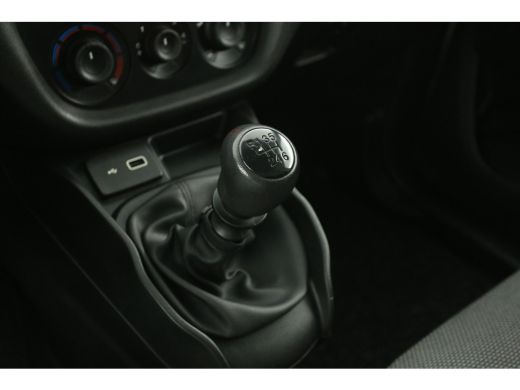 Fiat Dobl&ograve; 1.6 MJ 105PK L2H1 Maxi | Euro6 | Airco | Cruise | 3-Zits | Navi | Trekhaak ActivLease financial lease