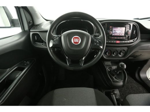 Fiat Dobl&ograve; 1.6 MJ 105PK L2H1 Maxi | Euro6 | Airco | Cruise | 3-Zits | Navi | Trekhaak ActivLease financial lease