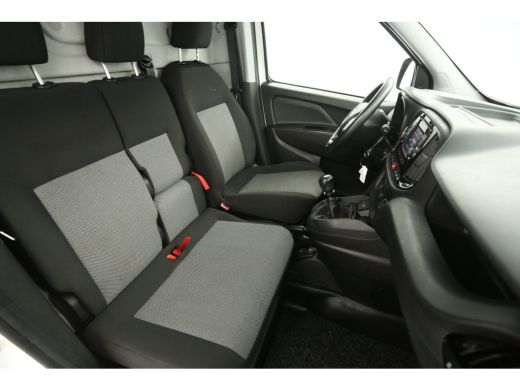 Fiat Dobl&ograve; 1.6 MJ 105PK L2H1 Maxi | Euro6 | Airco | Cruise | 3-Zits | Navi | Trekhaak ActivLease financial lease