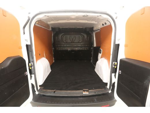 Fiat Dobl&ograve; 1.6 MJ ECO JET 105PK | Euro6 | 3-Zits | Airco | Cruise | Trekhaak | Navigatie ActivLease financial lease