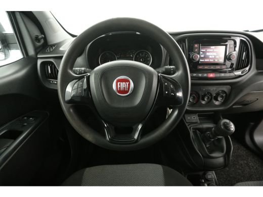 Fiat Dobl&ograve; 1.6 MJ ECO JET 105PK | Euro6 | 3-Zits | Airco | Cruise | Trekhaak | Navigatie ActivLease financial lease