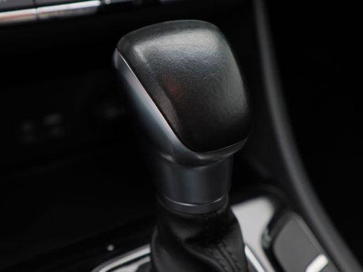 Hyundai IONIQ 1.6 GDi i-Motion 141 Pk | LED | Adaptive Cruise | Achteruitrijcamera | Climate Control | Bluetoot... ActivLease financial lease