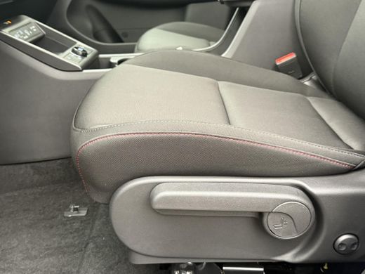 Hyundai Kona N Line Business 64.8 kWh | Navigatie | Achteruitrijcamera | Stoelverwarming | Stuurverwarming | N... ActivLease financial lease