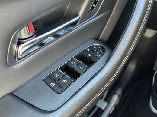 Mazda CX-60 2.5 e-SkyActiv PHEV Homura Plus ActivLease financial lease