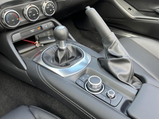 Mazda MX-5 1.5 SkyActiv-G 132 Exclusive-Line | &euro;3.000 instap voordeel! | uit voorraad leverbaar! | Rijklaarp... ActivLease financial lease