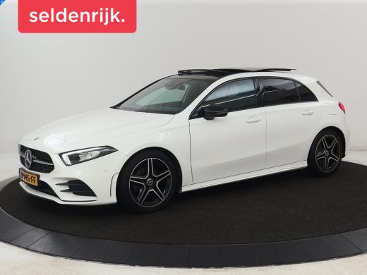 Mercedes-Benz A-Klasse 180 AMG | Panoramadak | Stoelverwarming | Carplay | Sfeerverlichting | Leder/Alcantara | Navigati...
