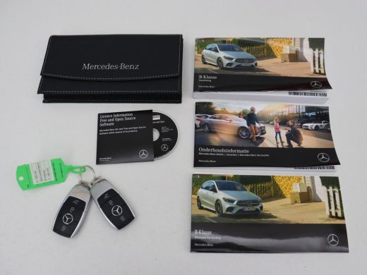 Mercedes-Benz B-Klasse 250e AMG | Trekhaak | Carplay | Stoelverwarming | Leder/Alcantara | Camera | Widescreen | Full LE... ActivLease financial lease