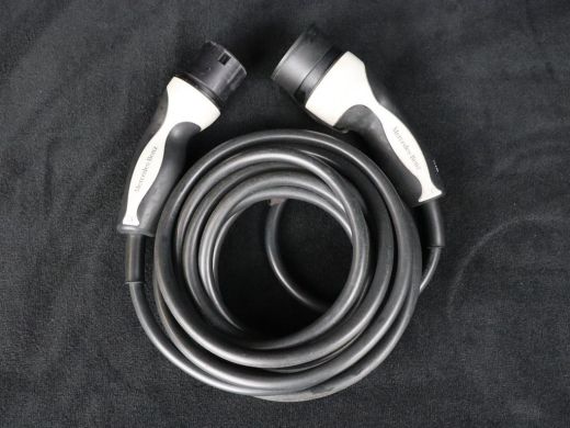 Mercedes-Benz B-Klasse 250e AMG | Trekhaak | Carplay | Stoelverwarming | Leder/Alcantara | Camera | Widescreen | Full LE... ActivLease financial lease