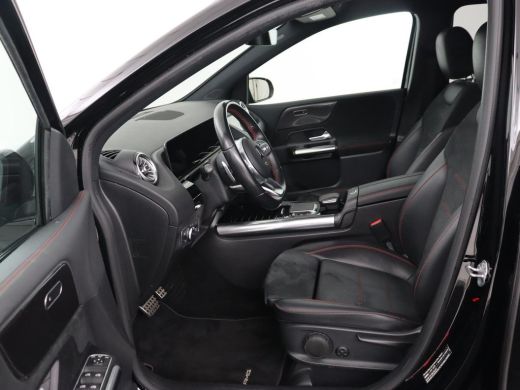 Mercedes-Benz B-Klasse 250e AMG | Trekhaak | Carplay | Stoelverwarming | Leder/Alcantara | Camera | Widescreen | Full LE... ActivLease financial lease