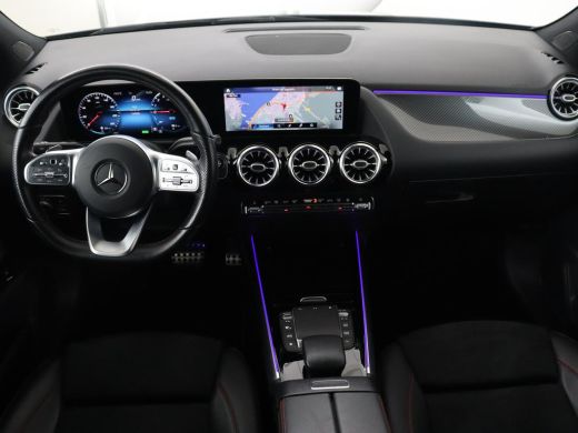 Mercedes-Benz B-Klasse 250e AMG | Trekhaak | Carplay | Stoelverwarming | Leder/Alcantara | Camera | Widescreen | Full LE... ActivLease financial lease