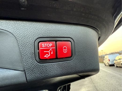 Mercedes-Benz EQC 400 4MATIC Business Solution Luxury 80 kWh SOH 94,7%, Leer, Carplay, Adap.cruise ActivLease financial lease