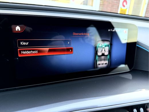 Mercedes-Benz EQC 400 4MATIC Business Solution Luxury 80 kWh SOH 94,7%, Leer, Carplay, Adap.cruise ActivLease financial lease