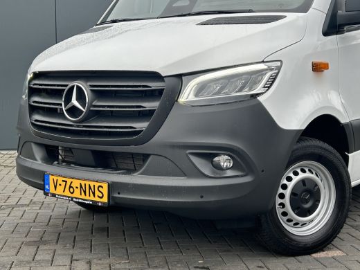 Mercedes-Benz Sprinter 317 CDI AUTOMAAT FACE-LIFT 3.5T RWD / L2H2 / *** 9.061 KM !!*** / LED / STOELVERW / DODEHOEK / MB... ActivLease financial lease