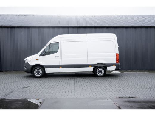Mercedes-Benz Sprinter 317 CDI L2H2 | Mbux | Facelift | Navi | Camera | Adapt.Cruise | Automaat ActivLease financial lease