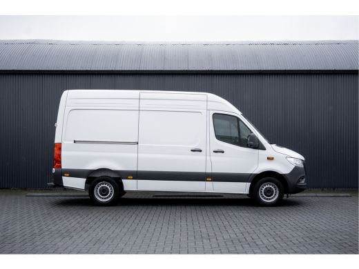Mercedes-Benz Sprinter 317 CDI L2H2 | Mbux | Facelift | Navi | Camera | Adapt.Cruise | Automaat ActivLease financial lease