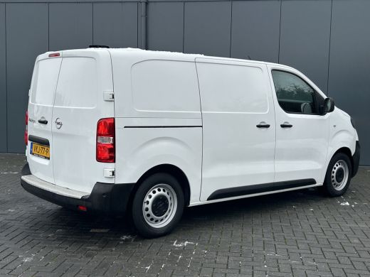 Opel Vivaro-e 75 kWh / L2H1 / 1e EIG. / 100% ELEKTRISCH / 51.074 KM / AIRCO / CRUISE / NAVI / CARPLAY / CAMERA ... ActivLease financial lease