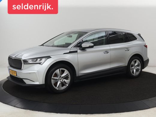 Skoda Enyaq iV 80 | Stoelverwarming | Trekhaak | Adaptive cruise | Camera | Sfeerverlichting | Keyless | Side As...