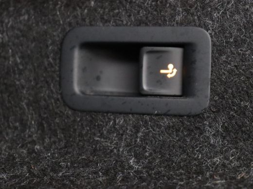 Skoda Enyaq iV 80 | Stoelverwarming | Trekhaak | Adaptive cruise | Camera | Sfeerverlichting | Keyless | Side As... ActivLease financial lease