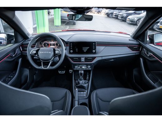 Skoda Kamiq Monte Carlo | Achteruitrijcamera | Adaptive Cruise Control | Driver Activity Assistant, vermoeidh... ActivLease financial lease