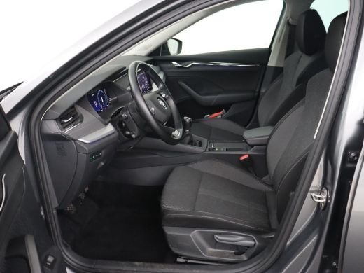 Skoda Octavia 1.0 TSI Business Edition Plus | Stoelverwarming | Adaptive cruise | Trekhaak | Carplay | Sfeerver... ActivLease financial lease