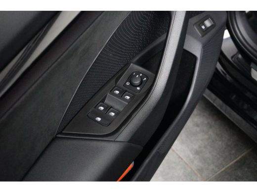 Skoda Octavia Combi 1.4 TSI iV 245PK PHEV Sportline Business | STOELVERW. | VIRTUAL COCKPIT | CLIMATE CONTROL |... ActivLease financial lease