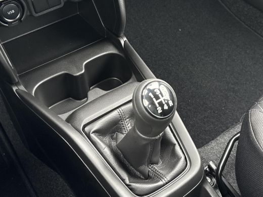 Suzuki Swift 1.2 Comfort Smart Hybrid **NIEUWE AUTO/ DIRECT LEVERBAAR** ActivLease financial lease