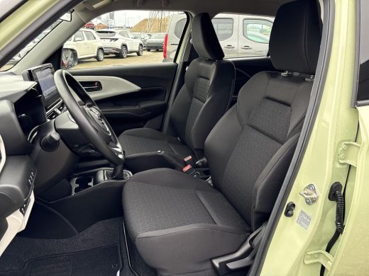 Suzuki Swift 1.2 Comfort Smart Hybrid COOL YELLOW ActivLease financial lease