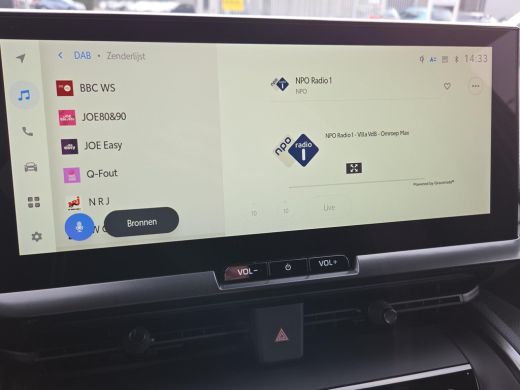 Toyota C-HR 2.0 Plug-in Hybrid 220 First Edition | Apple CarPlay | Rijklaar incl. garantie | ActivLease financial lease