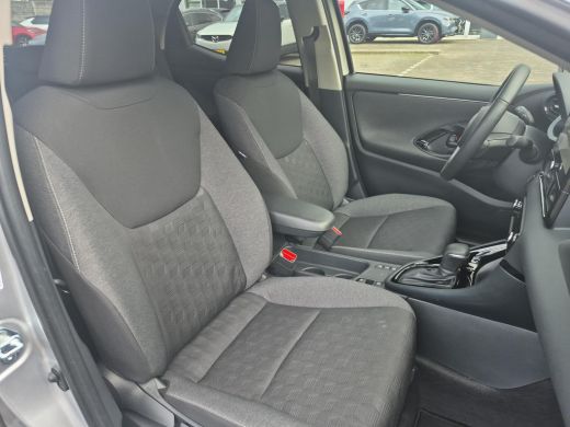 Toyota Yaris 1.5 Hybrid 115 Dynamic | Navigatie | Apple CarPlay/Android auto | Achteruitrijcamera | Comfort Pack ActivLease financial lease