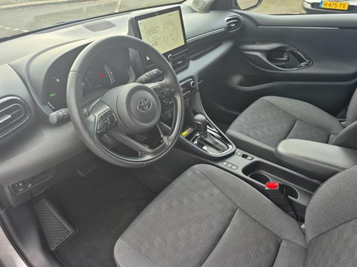 Toyota Yaris 1.5 Hybrid 115 Dynamic | Navigatie | Apple CarPlay/Android auto | Achteruitrijcamera | Comfort Pack ActivLease financial lease
