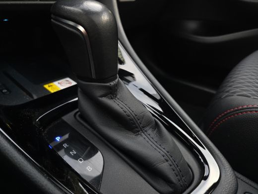 Toyota Yaris 1.5 Hybrid Executive | Panorama | Head Up | Apple CarPlay | Rijklaar incl. garantie | ActivLease financial lease