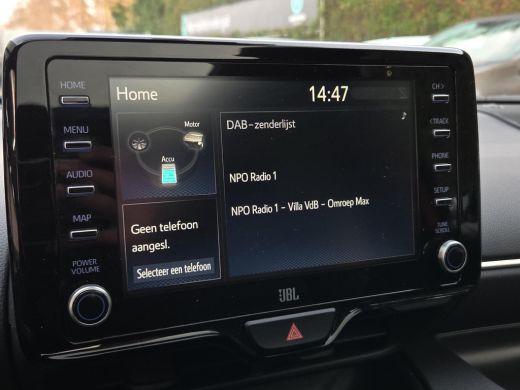 Toyota Yaris 1.5 Hybrid Executive | Panorama | Head Up | Apple CarPlay | Rijklaar incl. garantie | ActivLease financial lease